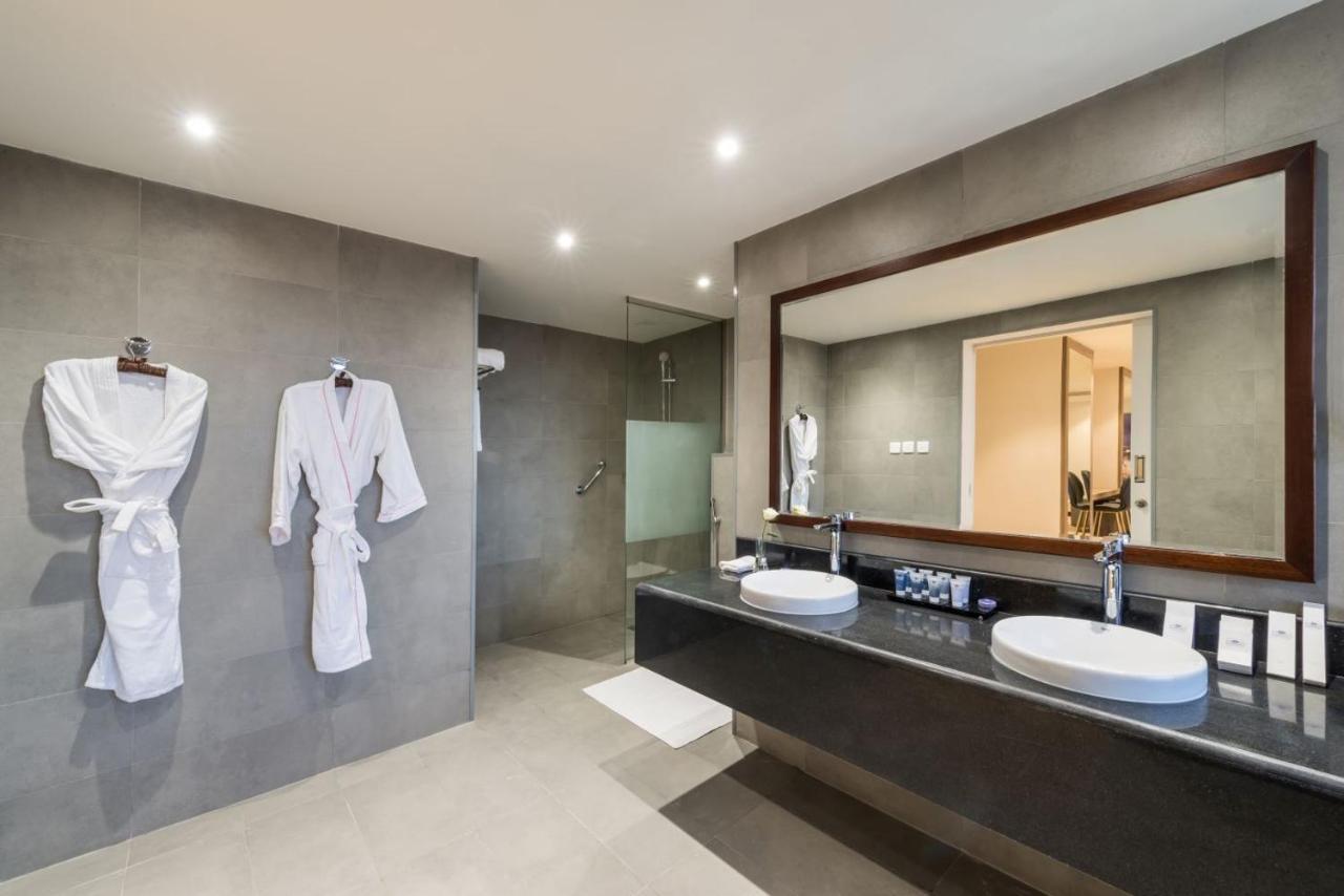 Best Western Plus Al Qurayyat City Center Экстерьер фото