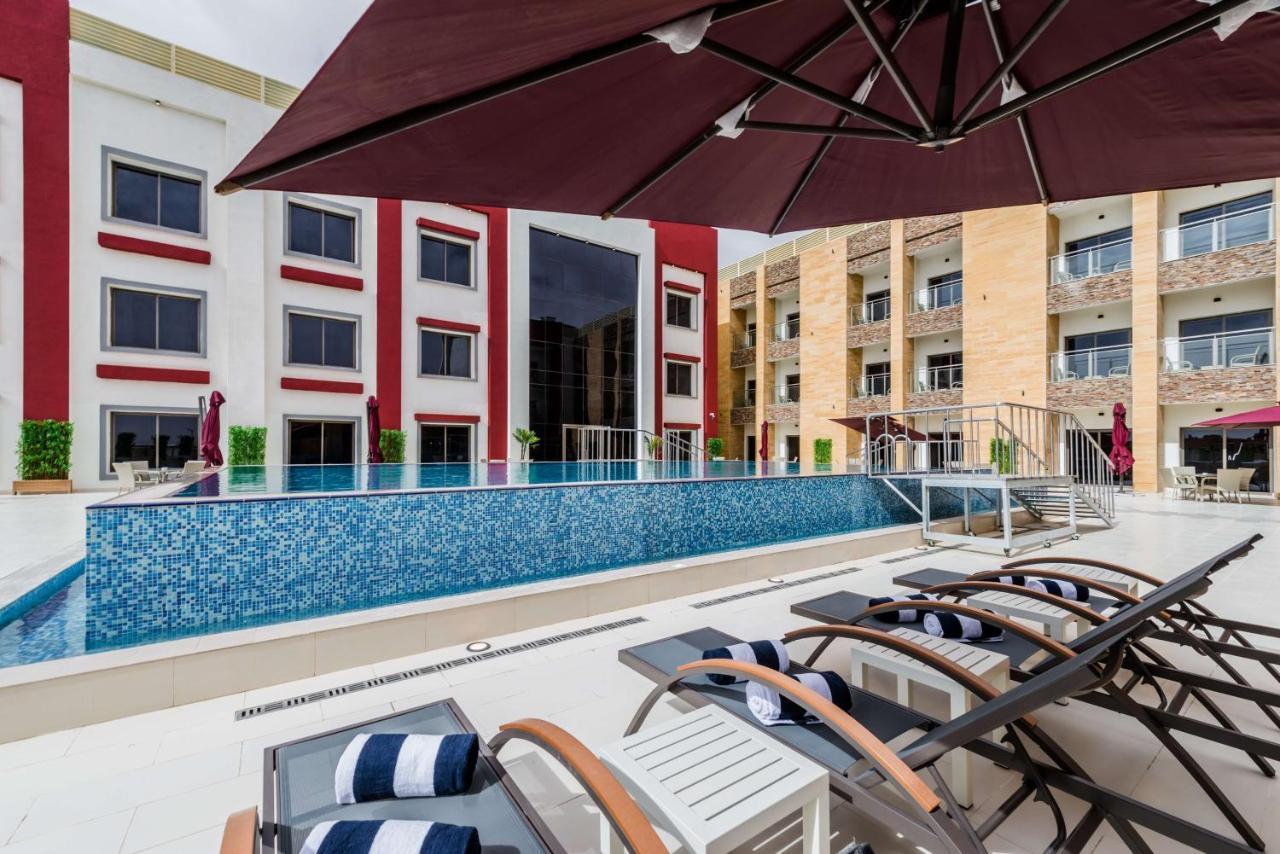 Best Western Plus Al Qurayyat City Center Экстерьер фото