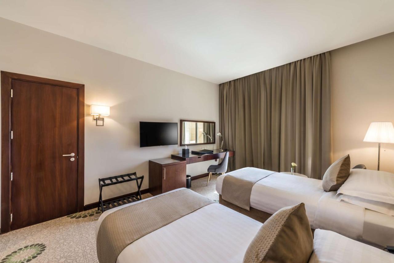 Best Western Plus Al Qurayyat City Center Экстерьер фото