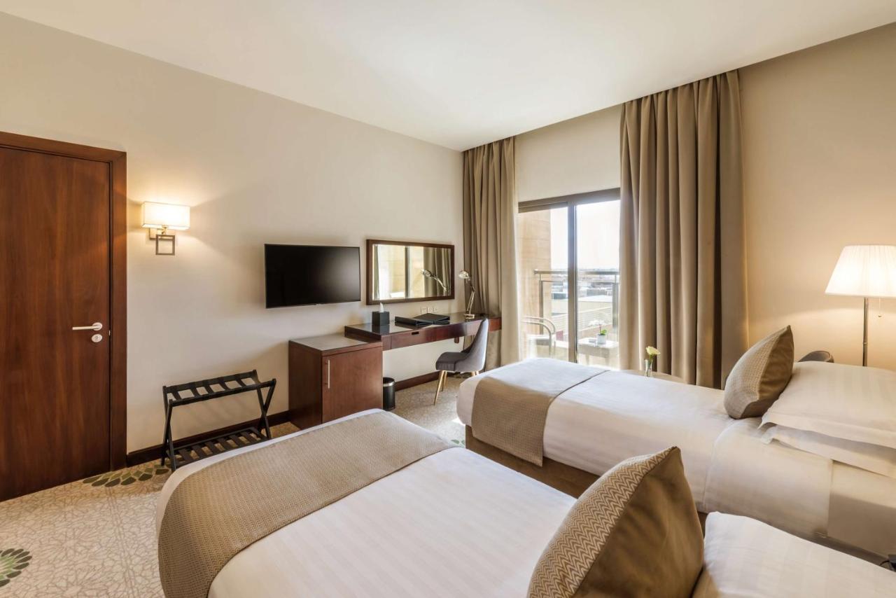 Best Western Plus Al Qurayyat City Center Экстерьер фото